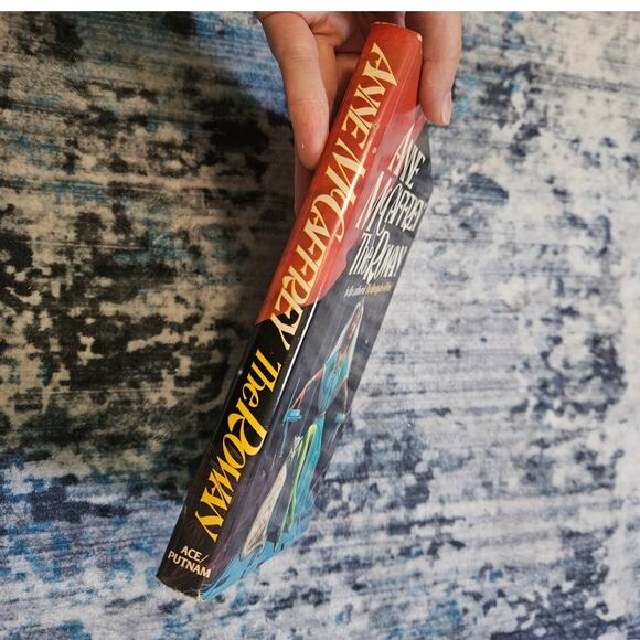 The Rowan by Anne McCaffrey ~ 1st Edition 1st Printing Hardcover 1990 EUC - Picture 4 of 10